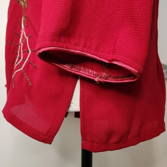 80s Embroidered Red Asian Top - Picture 9 of 11